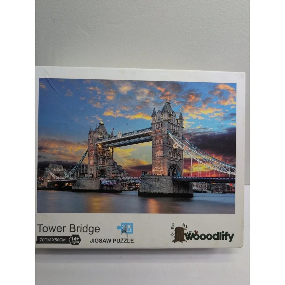Meryi tower bridge